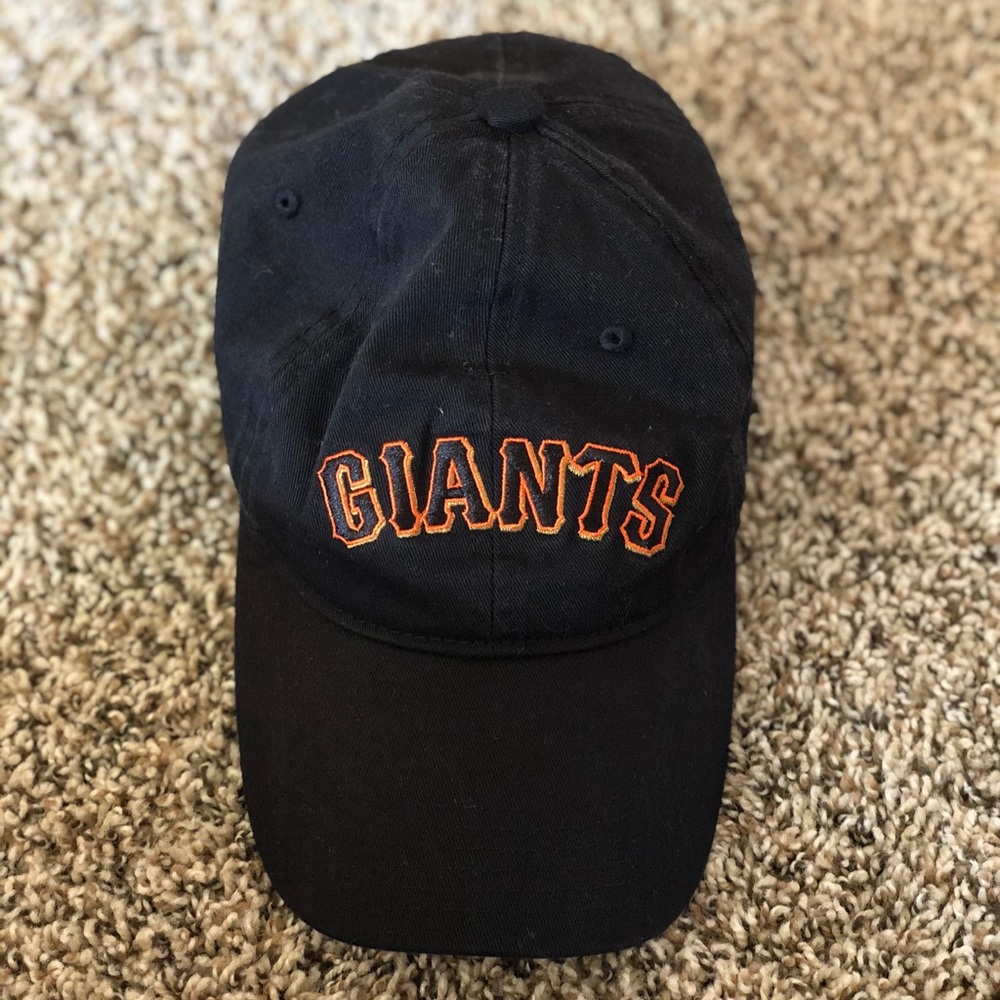 SF giants baseball hat - strapback
